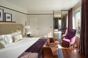 Postel nebo postele na pokoji v ubytování Mandarin Oriental, Milan