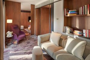 Posezení v ubytování Mandarin Oriental, Milan