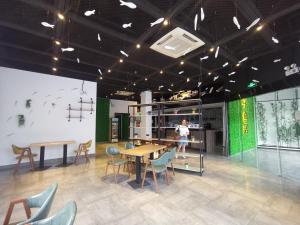 无锡子鱼居荣巷店餐厅或其他用餐的地方