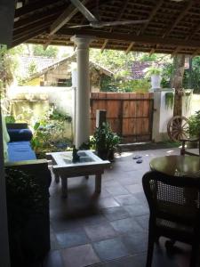 Zahrada ubytování New Villa Unawatuna