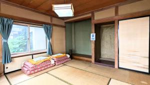 Ō-shindenにある北アルプスの麓｜一軒家のシェアハウス内の和室宿／一匹のひつじ邸のギャラリーの写真