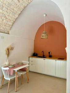 Fotografie z fotogalerie ubytování Frida, suite in stile pugliese v Noci