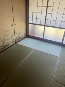 Foto dalla galleria di Guesthouse85BASE a Suo Oshima