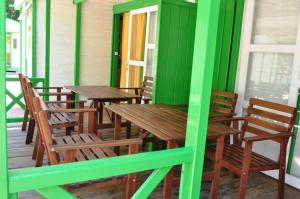 Reštaurácia alebo iné gastronomické zariadenie v ubytovaní Camping Los Llanos