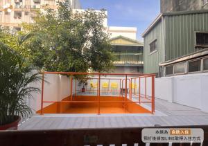 Gambar di galeri bagi 壹貳貳洋樓 l 自助入住 l 無人櫃檯 di Chiayi City