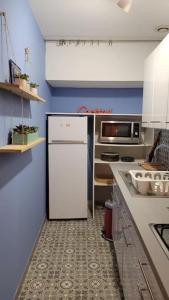 Kuchyň nebo kuchyňský kout v ubytování Avignon apartement à 2 pas du Palais de Papes