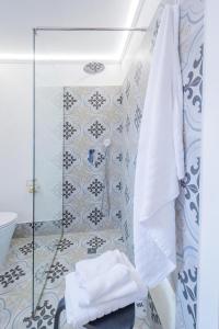 A bathroom at HISTORIA- Dimore Vico Ghezzi