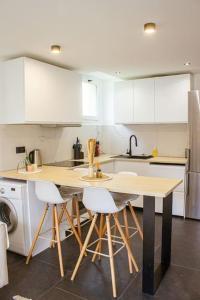 Dapur atau dapur kecil di Le Captain Lodge