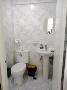 Afbeelding uit fotogalerij van Mactan Oasis gardens condominium in Lapu Lapu City