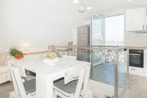 Η κουζίνα ή μικρή κουζίνα στο Elman House