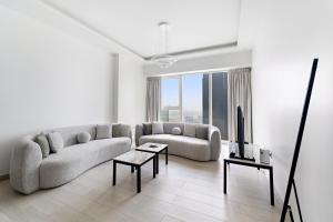 Gallery image of Brand New Luxurious 3BR - Pool, Gym & Uptown Views in Dubai