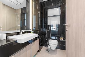 Gallery image of Brand New Luxurious 3BR - Pool, Gym & Uptown Views in Dubai