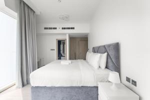 Gallery image of Brand New Luxurious 3BR - Pool, Gym & Uptown Views in Dubai