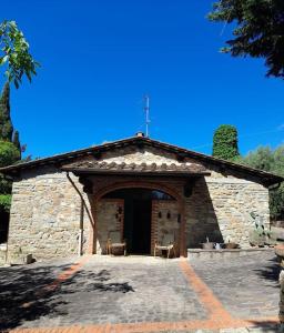 Budova, kde se prázdninový dům nachází + 18 fotografií