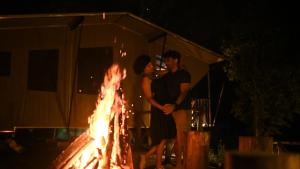 Επισκέπτες που μένουν στο Campper Glamping Munnar