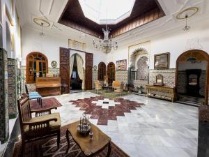 Un lugar para sentarse en Riad Dar Achaach