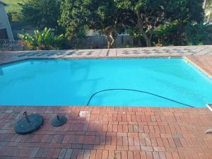 Πισίνα στο ή κοντά στο Gabade Guest House 2