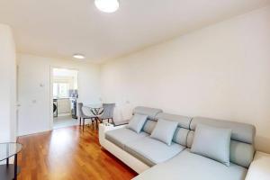 Χώρος καθιστικού στο 1Bed Maisonette with Free Parking in Crystal Palace