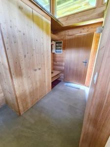 Fotografie z fotogalerie ubytování Rustic Alpine 1BR Getaway- Unwind and Reconnect v destinaci Reckingen - Gluringen