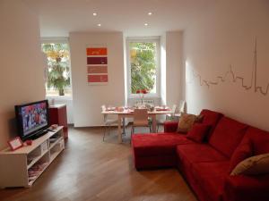 A seating area at Red Flat In Rome