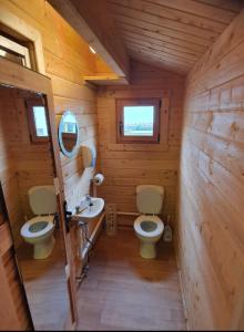 Koupelna v ubytování 17b DB Airbnb