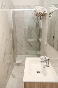 Ένα μπάνιο στο Albergo Athena