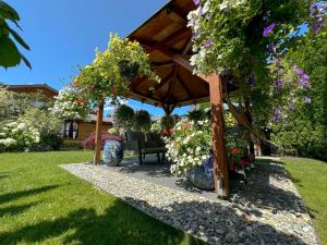 Ogród w obiekcie Boutique Hotel Pinzgauerhof