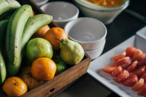 Comida no hotel ou em algum lugar perto