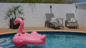 Basen w obiekcie Saint Joris a tiny Boutique Resort lub w pobliżu