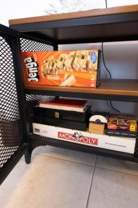 Gallery image of Sailors Lodge - 3 min to beach in Pula