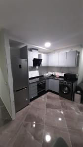 Kuchyň nebo kuchyňský kout v ubytování Apartamentos solymar oropesa del mar