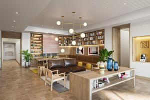 Χώρος καθιστικού στο Modern 1BR Condo on Rainey St - Pool & Views