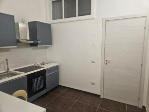 Køkken eller tekøkken på La Dolce Vita Apartments Positano