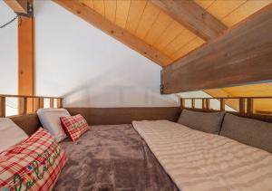 Postel nebo postele na pokoji v ubytování Northstar Resort Condo for 8 Free Shuttle