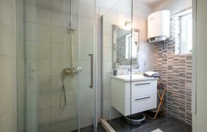 Kúpeľňa v ubytovaní Holiday Home Lovorno Croatia