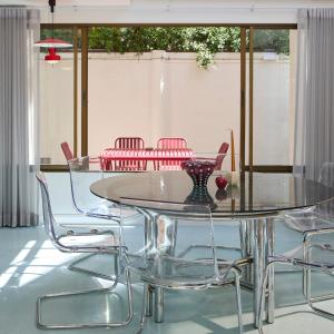 Μπαλκόνι ή βεράντα στο Molly Beach House by Yudee Assets