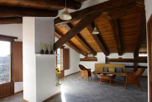 Posezení v ubytování Casa Miret de Mur