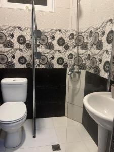 Ένα μπάνιο στο Vato Apartment