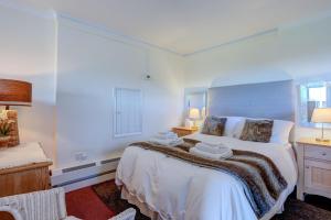 Voodi või voodid majutusasutuse Martins Nest by Winterton Cottages toas