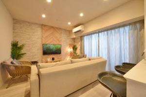 Μια τηλεόραση ή/και κέντρο ψυχαγωγίας στο Branchera Naha Akebono Premist R68