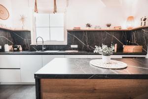 Fotografie z fotogalerie ubytování Feels like home Two Bedrooms v destinaci Ralingen