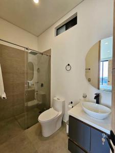 Ένα μπάνιο στο Montecielo Lodge 41 - Jacuzzi y Vista Piedra Peñol +7 φωτογραφίες