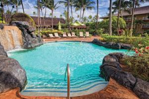 Bazén v ubytování Kauai Coast Resort at the Beach Boy nebo v jeho okolí
