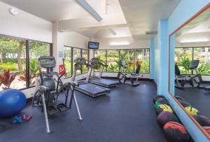 Fitness centrum a/nebo fitness zařízení v ubytování Kauai Coast Resort at the Beach Boy