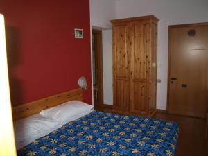 Фотография из галереи Chalet della Luna questo non è un albergo è quello che cercavi в городе Клавьере