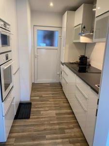 Η κουζίνα ή μικρή κουζίνα στο DC Room Birgit