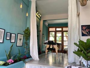 Foto dalla galleria di Tree of Life Art Hotel ad Agia Marina Nea Kydonias