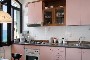 Φωτογραφία από το άλμπουμ του Wonderful flat by sea chez Monique σε Bordighera +14 φωτογραφίες