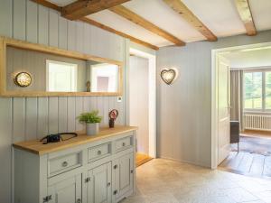 Fotografie z fotogalerie ubytování Chalet Chalet am Schärm by Interhome v destinaci Lauterbrunnen