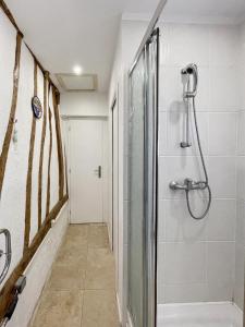 Imagen de la galería de La Longère Bleue Maison 6 couchages, en Longueil